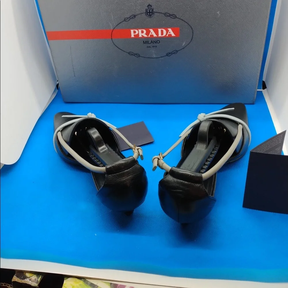 🔥PRADA Black and‎ lavender Leather adjustable Loafer Women’s shoes 36.5 knot